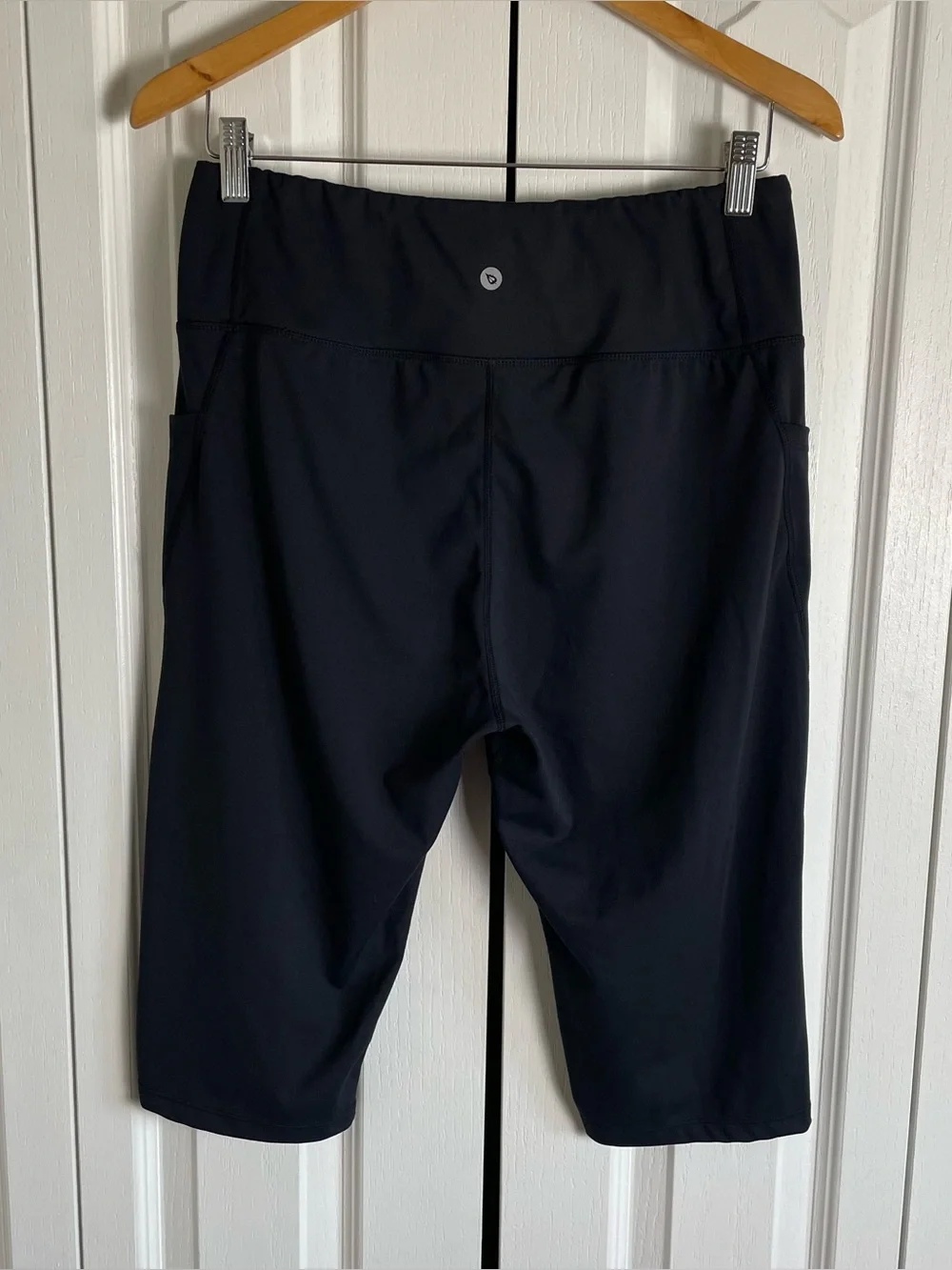Baleaf Capri Leggings Women’s XL Black Pockets High Waisted Activewear Outdoors - Picture 5 of 12